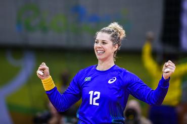 Bárbara Arenhart, goleira 