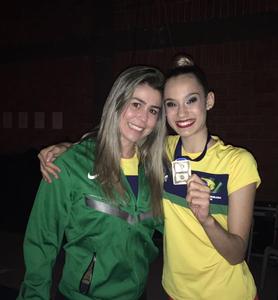Treinadora Dayane Camillo e Heloísa Bornal