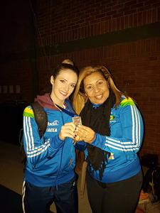 Natália Gaudio e a técnica Monika Queiroz