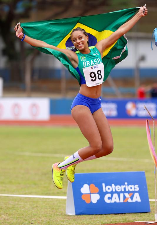 Maria Eduarda, salto em altura