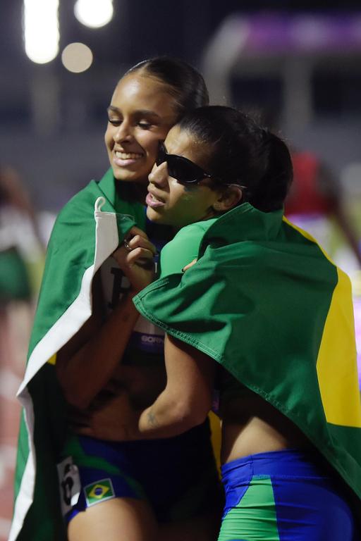 Julia Ribeiro e Bianca