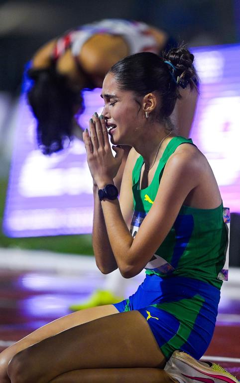 Sabrina Gabrieli Pena: ouro nos 800 m
