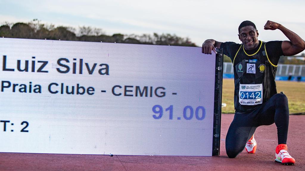 Luiz Maurício, atração do GP
