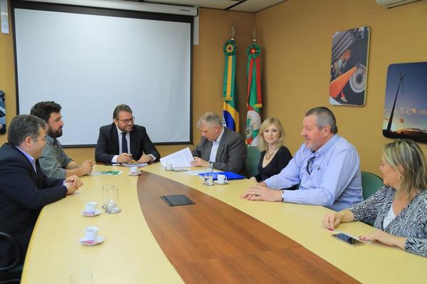 Renovação de convênio ocorreu em Porto Alegre