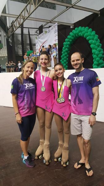 Xlise conquista 2 medalhas de ouro em Campeonato de Patinação