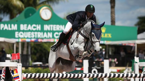 Eduardo e H5-Quintol em flash de arquivo no Winter Equestrian Festival