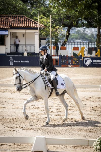 Helena Coimbra Brito e Faisca: campeã brasileira mini-mirim