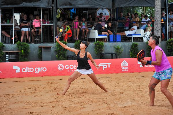 Tassia Sono (BRA)/Flavia Deboni (BRA), cabeça 2