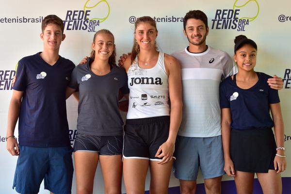 Nicolas Oliveira, Olivia Carneiro, Bia, Matheus Pucinelli e Nauhany Silva