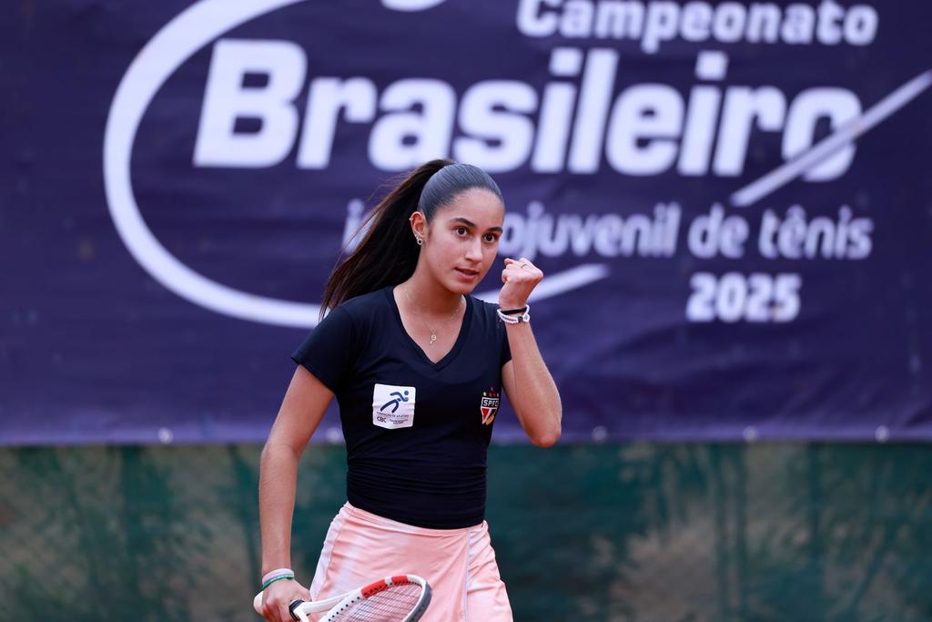 Ana Julia Sartori, finalista nos 16F