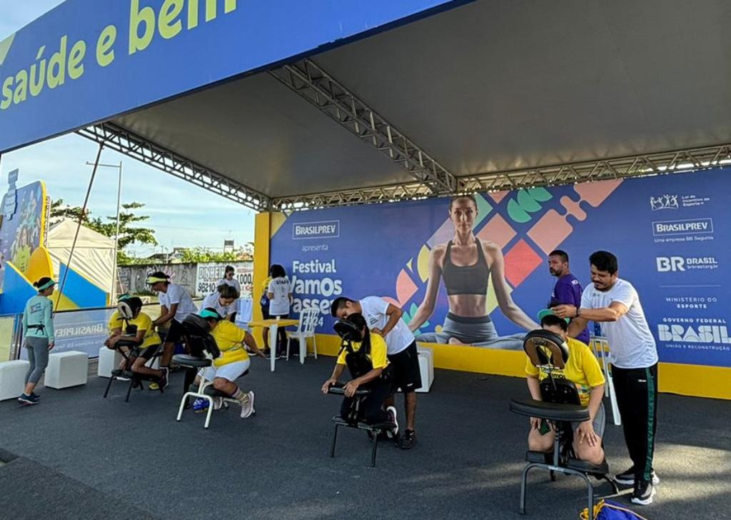 Massagem no Espaço Saúde