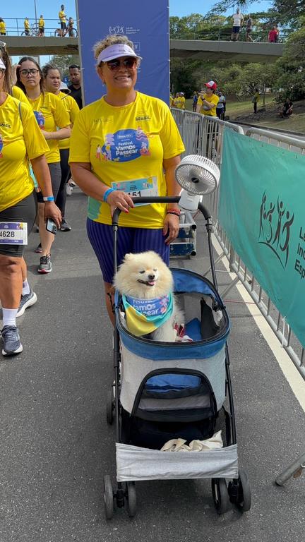 Com o pet na Caminhada
