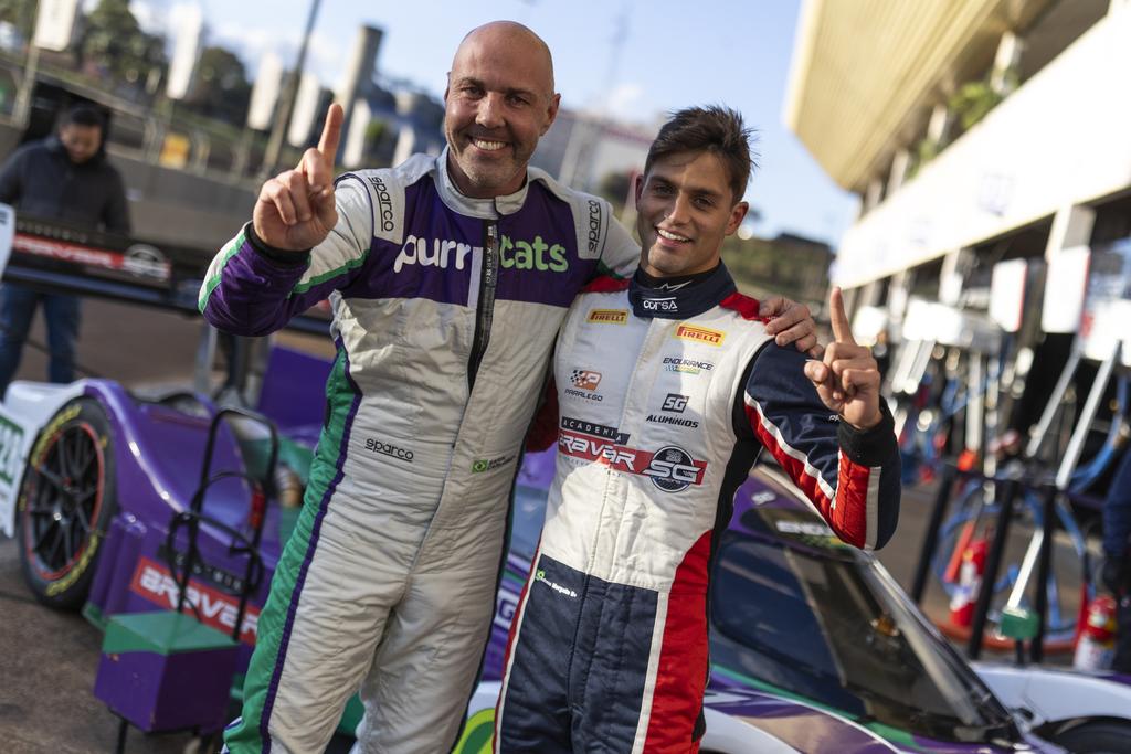 Pole position na geral ficou com o AJR de Carlesso/Morgatto